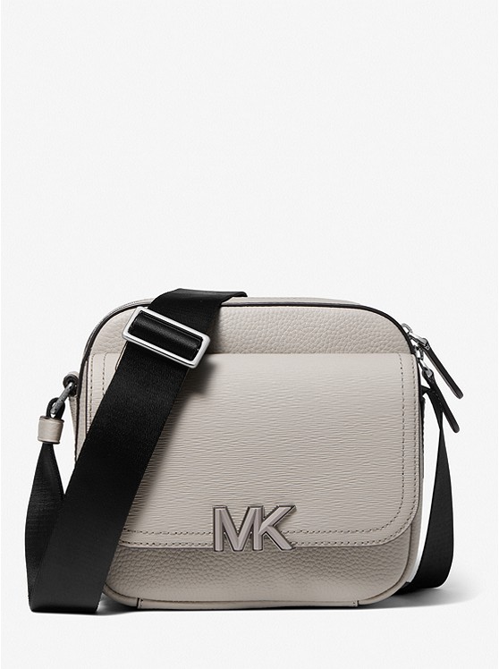 MK 33S2MHDM2T Hudson Textured Leather Messenger Bag PEARL GREY