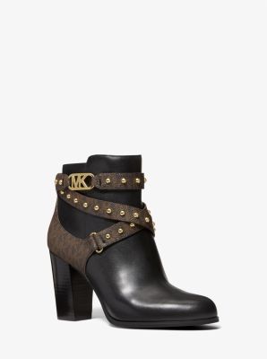 49F1KIHE6L - Kincaid Leather and Studded Logo Ankle Boot BLK/BROWN
