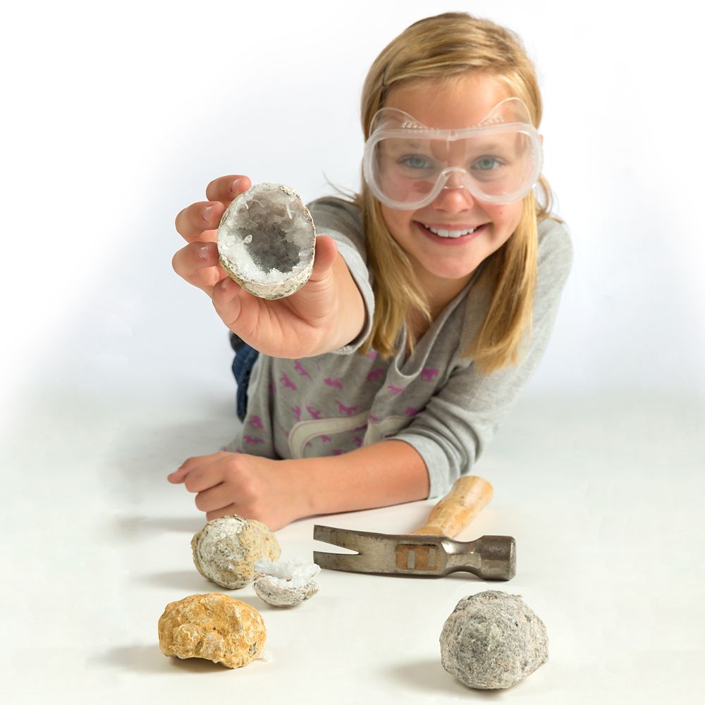  National Geographic World's Best Geode Kit - 15 Geodes
