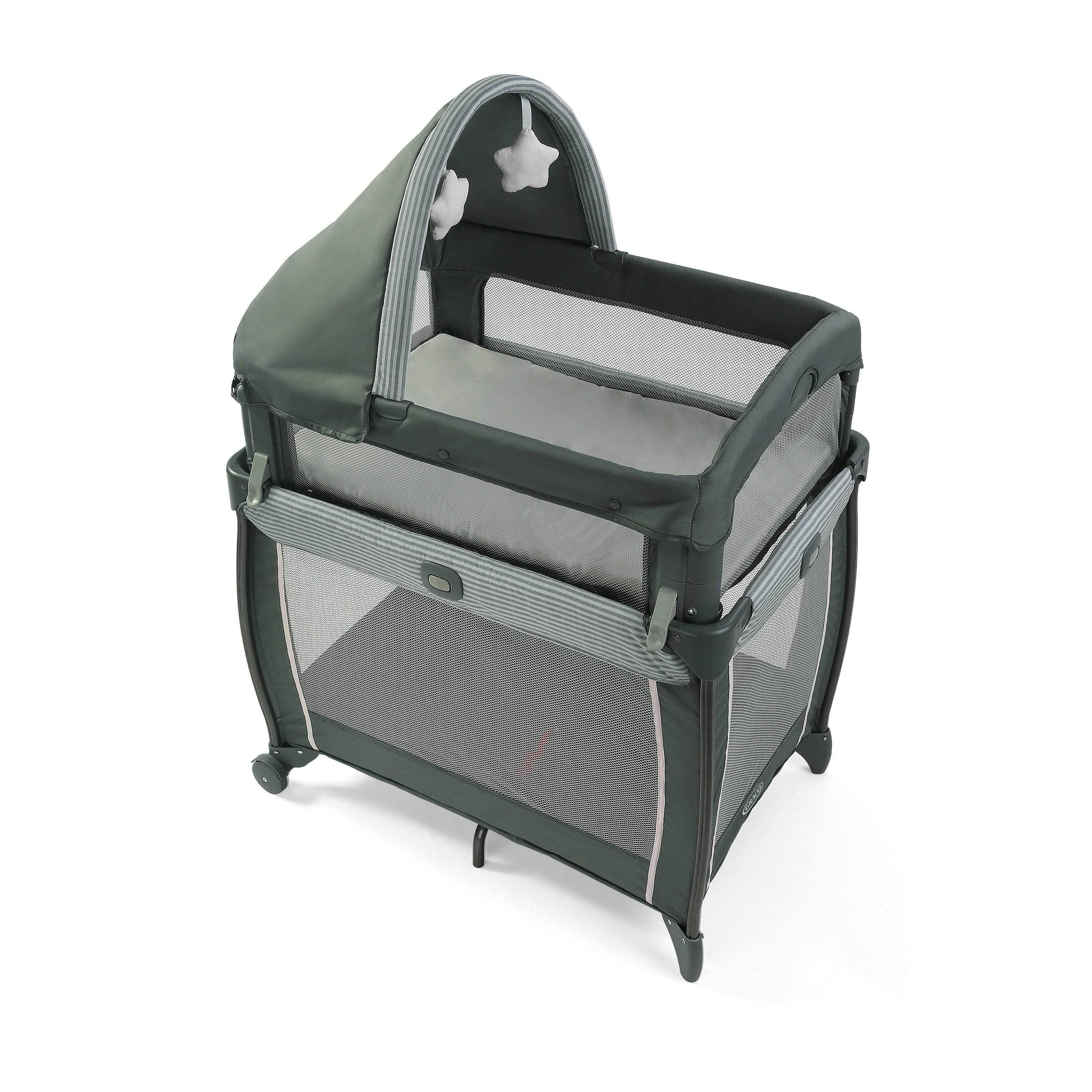 transition newborn to bassinet