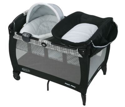 graco pack n play playard with newborn napper bassinet lx