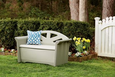 Rubbermaid storage bench on sale deck box