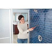 hand held power scrubber in use image number 2