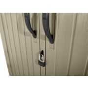 outdoor shed with pad lock image number 3
