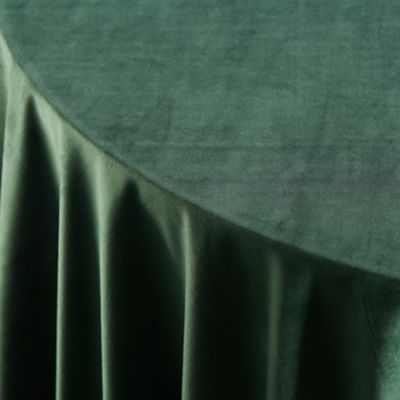 Velvet 120 Round Tablecloth - Emerald Green