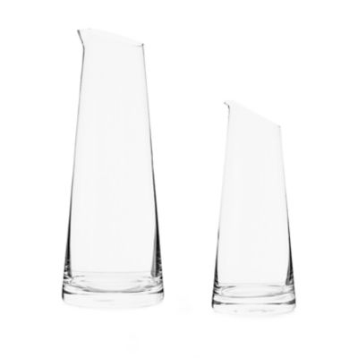 Check out the Modern Wine Decanter for rent