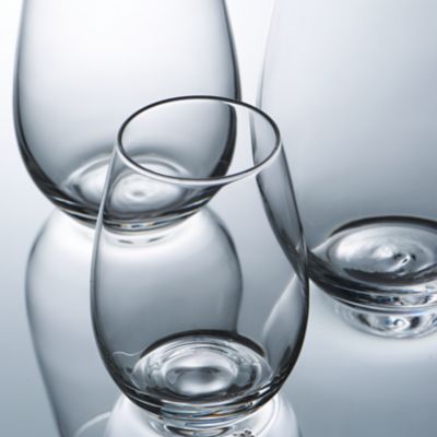 Detail image of Mercer Stemless Collection