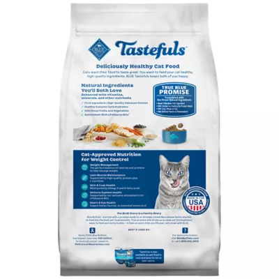 Product Blue Buffalo Tastefuls Adult Cat Weight Control Food - Natural, Chicken & Brown Rice