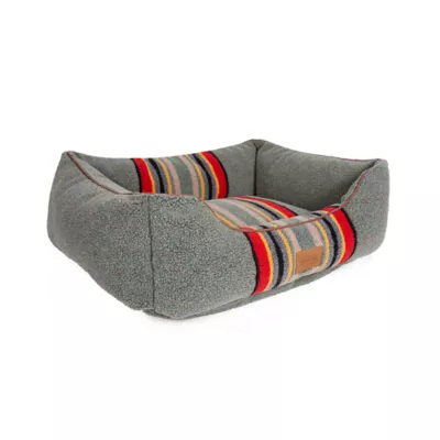 Product Pendleton Yakima Camp Heather Green Kuddler Dog Bed