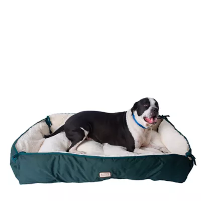 Product Armarkat Laural Green & Ivory Cuddler Dog Bed