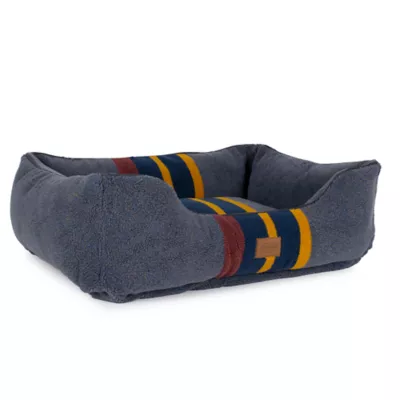 Product Pendleton Vintage Camp Lake Kuddler Dog Bed