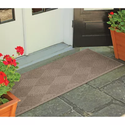 Product Bungalow Flooring WaterHog Diamonds Doormat