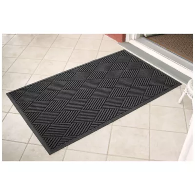 Product Bungalow Flooring WaterHog Diamonds Doormat