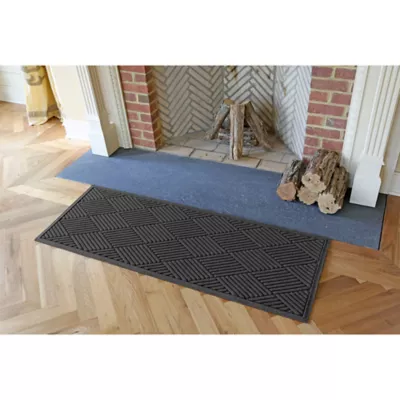 Product Bungalow Flooring WaterHog Diamonds Doormat