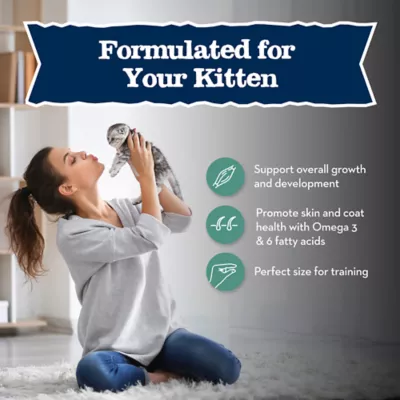 Product Blue Buffalo Baby BLUE Kitten Crunchies Cat Treats - Salmon