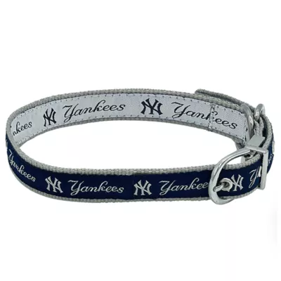 Product Pets First New York Yankees Reversible Dog Collar