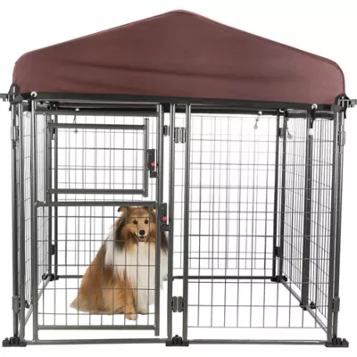 Product TRIXIE Deluxe Outdoor Dog Kennel with Cover