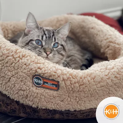 Product K&H Pet Products Thermo-Snuggle Cup Bomber