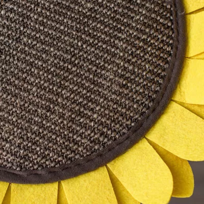 Product PetPals Cat Sunflower Bed Scratcher