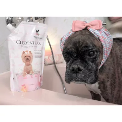 Product Warren London Cleopatra Dog Milk Bath