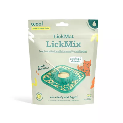 Product WOOF LickMat LickMix