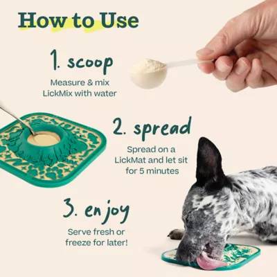 Product WOOF LickMat LickMix