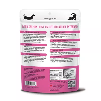 Product PET TREATERY Dog and Cat Treats - Dehydrated Wild BC Salmon, 85g