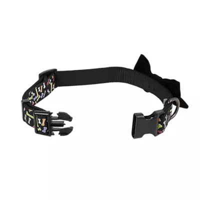 Product Thrills & Chills® Bones Collar