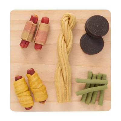 Product Merry and Bright Rawhide Alternative Bark-cuterie Board Dog Treat 6.3 OZ