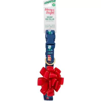 Product Merry & Bright® Presents Holiday Dog Collar