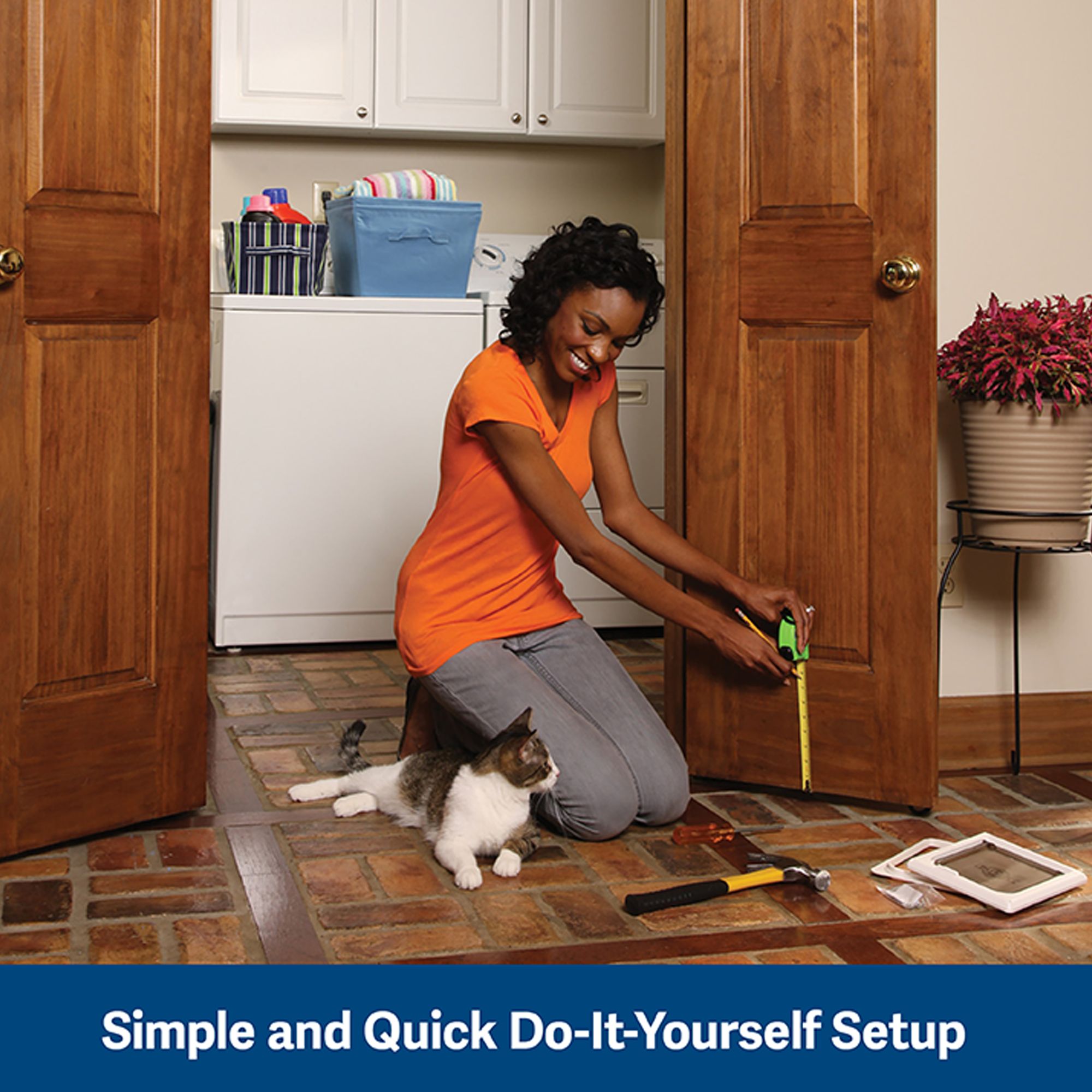 PetSafe®Cat Flap: 2-Way Locking - Built-In Lock - Durable - Easy Install - HardWARE® Kit Included - thumbnail 4