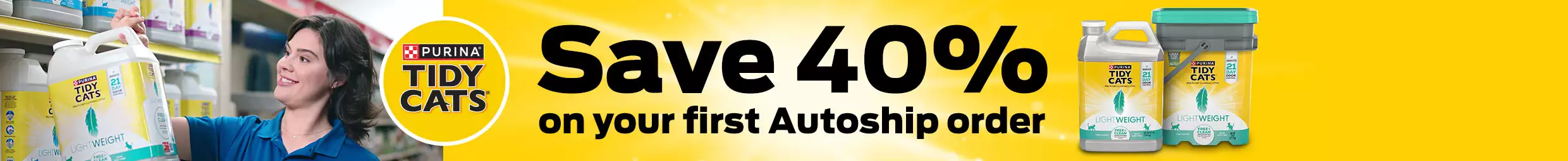 PetSmart associate with Tidy Cats lightweight litter and a save 40% on your first Autoship order callout