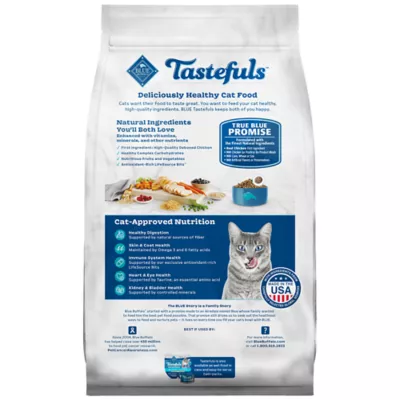 Product Blue Buffalo Tastefuls Indoor Health Adult Dry Cat Food - Natural, Chicken & Brown Rice