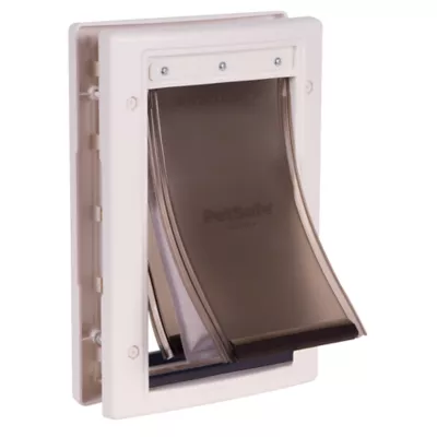 Product PetSafe® Extreme Weather Pet Door - Energy Efficient - Insulated Flap