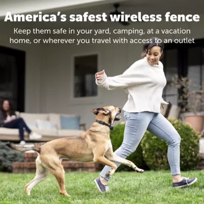 Product PetSafe® Stay & Play Compact Wireless Pet Fence - Secure up to 3/4 Acre - No-Dig Portable Fencing