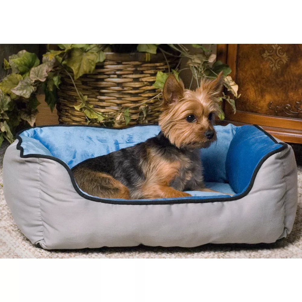 K&H Self-Warming Lounge Sleeper Dog Bed