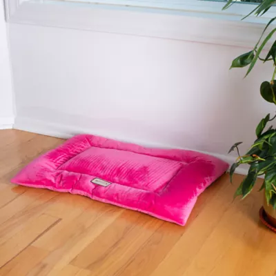 Product Armarkat Luxe Velvet Mat Pet Bed