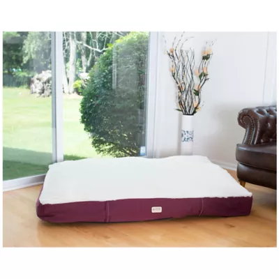 Product Armarkat Burgundy & Ivory Mat Dog Bed