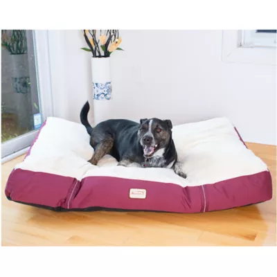 Product Armarkat Burgundy & Ivory Mat Dog Bed