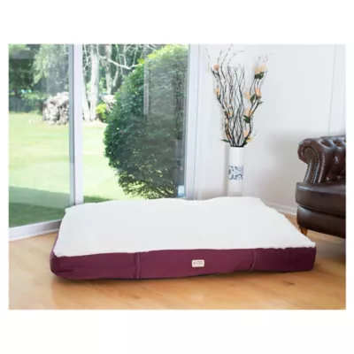 Product Armarkat Burgundy & Ivory Mat Dog Bed