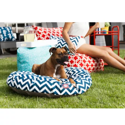 Majestic Pet Chevron Round Indoor & Outdoor Dog Bed - Image 2
