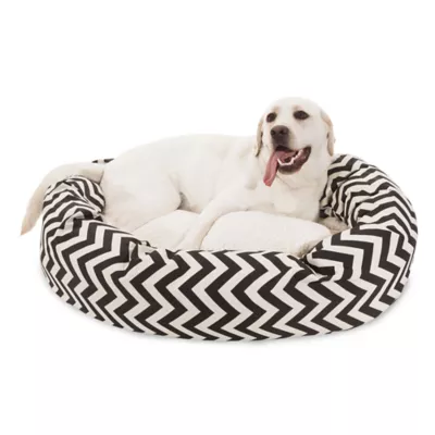 Product Majestic Pet Chevron Sherpa Bagel Indoor & Outdoor Dog Bed
