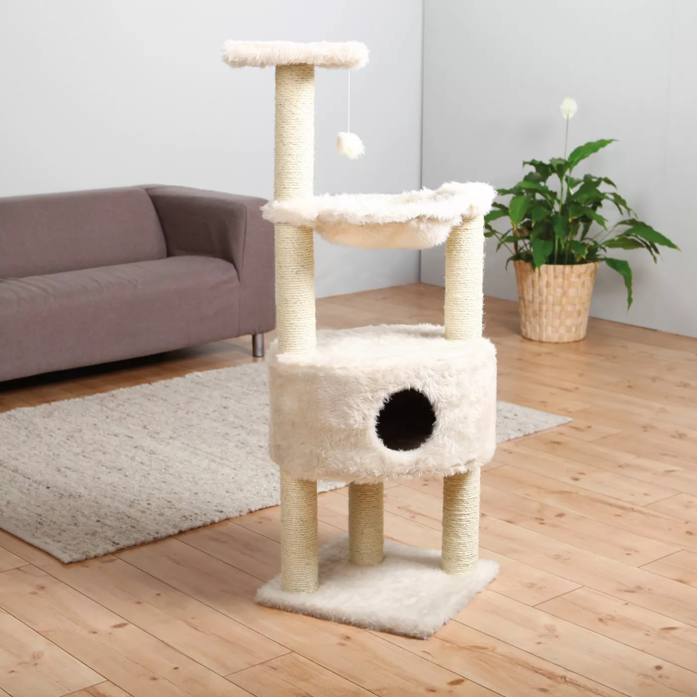 Trixie baza grande cat tree top