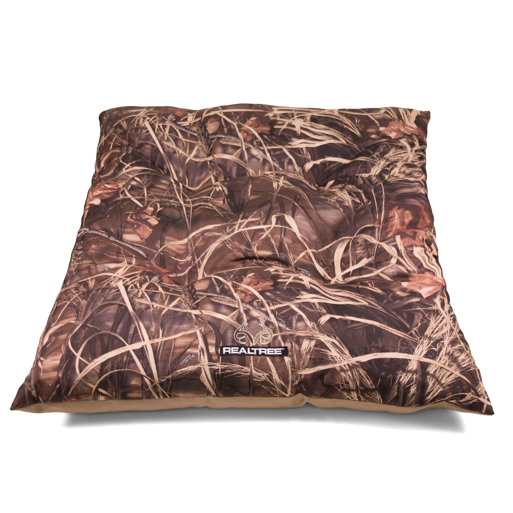 REALTREE® Camo Tufted Dog Bed dog Pillow Beds PetSmart