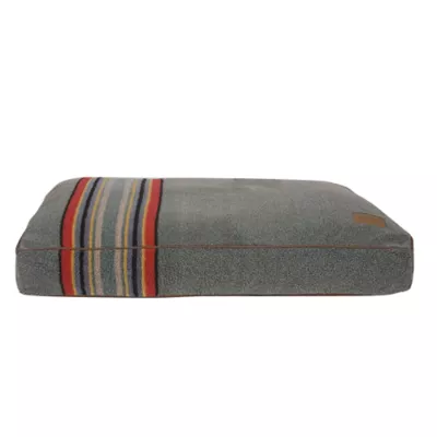 Product Pendleton Yakima Camp Mattress Dog Bed