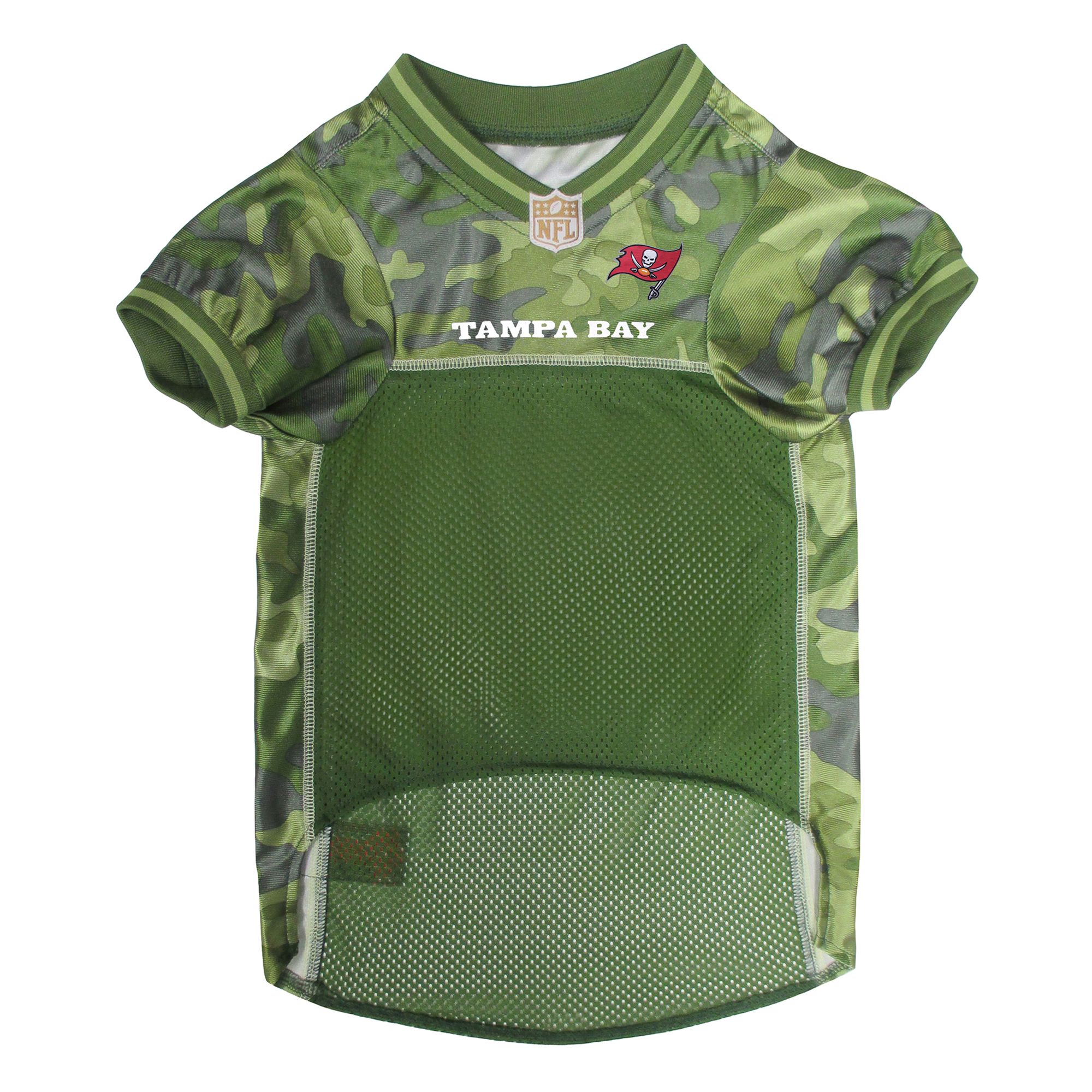 tampa bay buccaneers camo jersey