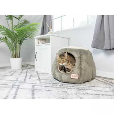 Product Armarkat Laurel Green Hut Enclosed Cat Bed