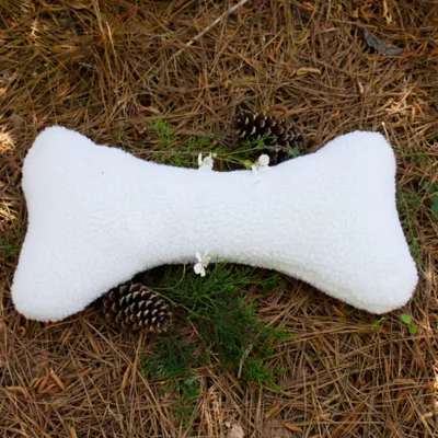 Product Carolina Pet Company Sherpa Fleece Bone Pillow Toy