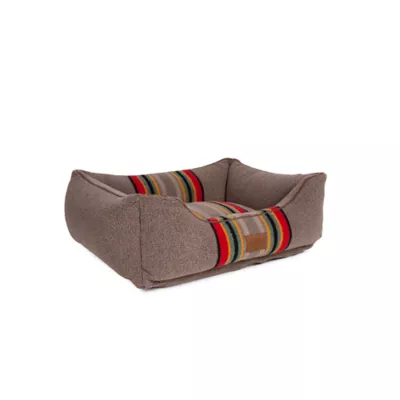Product Pendleton Yakima Camp Mineral Umber Kuddler Dog Bed
