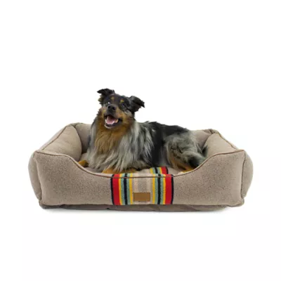 Product Pendleton Yakima Camp Mineral Umber Kuddler Dog Bed